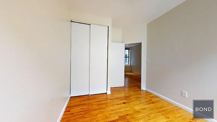 Rented by Bond New York | media 4