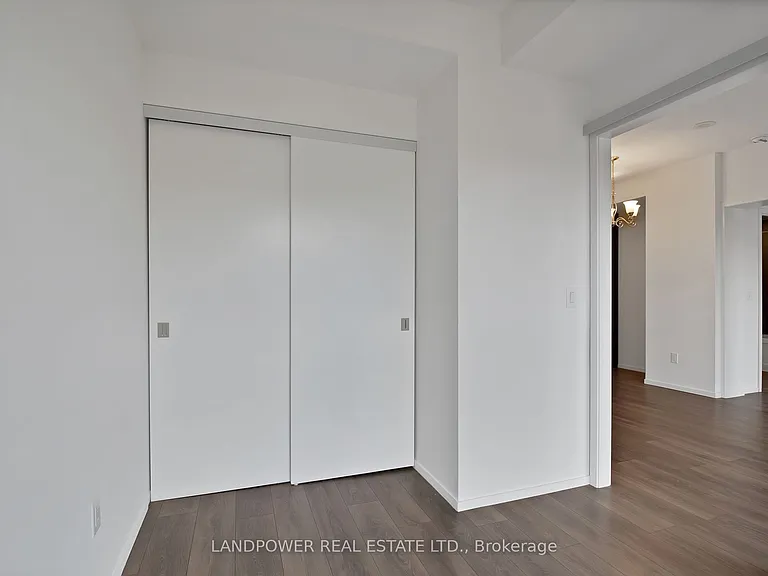 159 Dundas St E #1107 — Photo 12