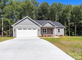 206 Edgewood Dr, Statesville, NC 28625