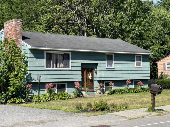 1314 Varnum Ave, Lowell, MA 01854