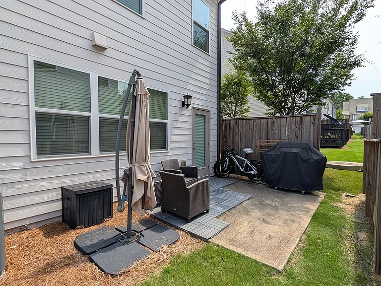 120 Addison Way #120 — Photo 33