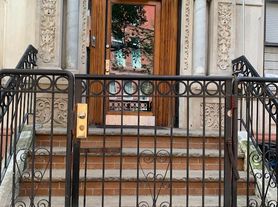 304 W 112th St, New York, NY