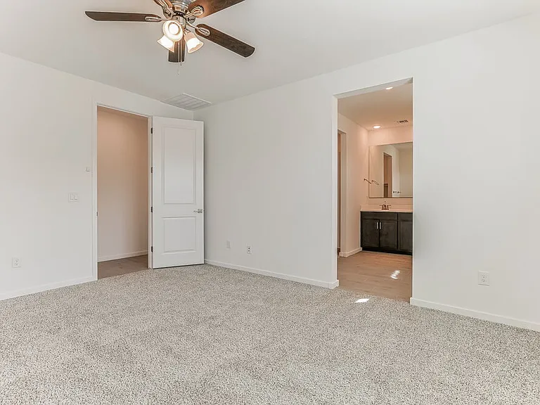 4565 W Hunter Trail San — Photo 10