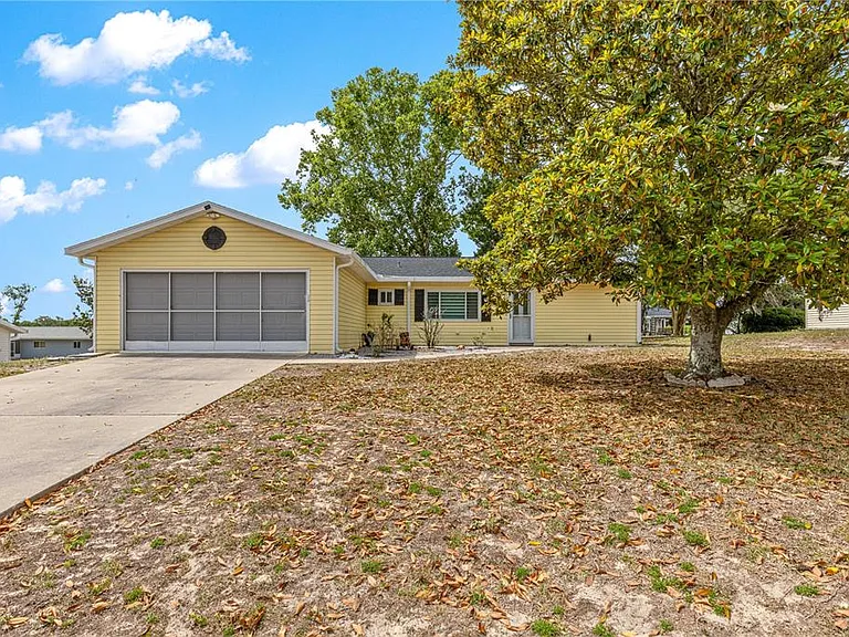 8470 SW 107th Pl — Photo 39