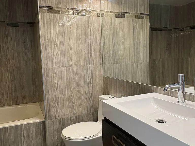 1 Palace Pier Ct #1812 — Photo 10