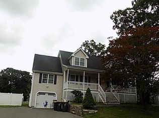 250 Shirley Dr, Bellingham, MA 02019