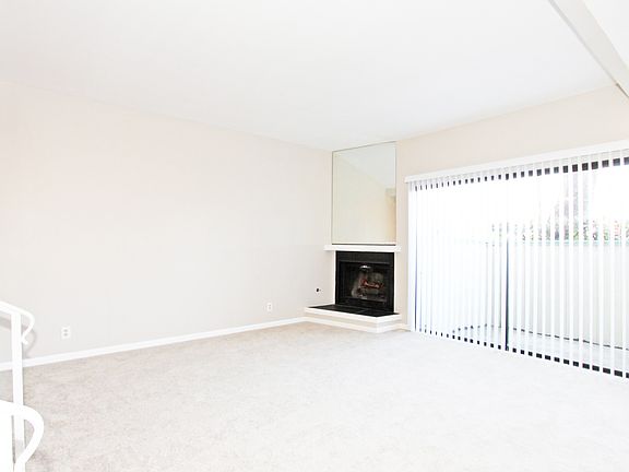 3rd image of 7550 Zombar Ave APT 3