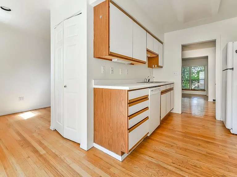 17 Hemingway St — Photo 14