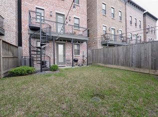 2925 Hicks St, Houston, TX 77007