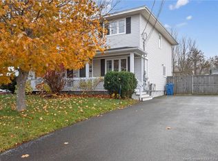 24 Briarlea Dr, Moncton, NB E1G 2E9