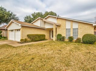 3808 Wedgworth Rd S, Fort Worth, TX 76133