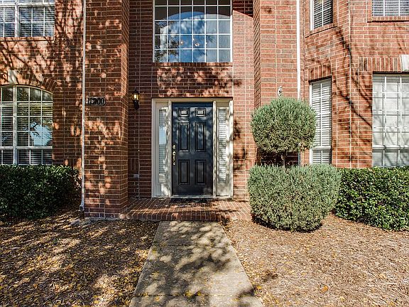 3rd image of 11200 Clover Knoll Dr