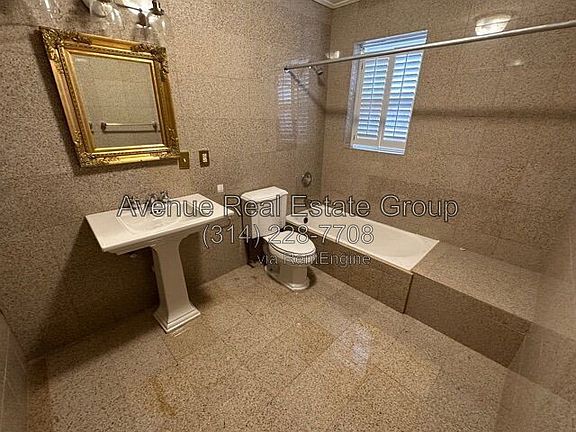 5th image of 6325 Southwood Ave #3