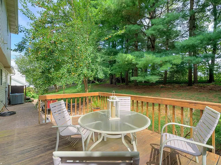 1101 Mourning Dove Dr — Photo 34