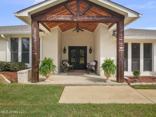 301 N Calumet Dr, Madison, MS 39110