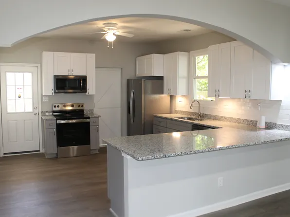 321 Hollywood Ave, Hampton, VA 23661