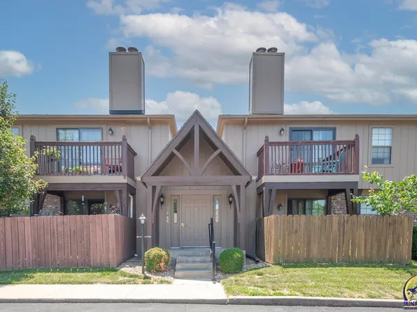 5641 SW Foxcroft Cir S APT 202, Topeka, KS 66614