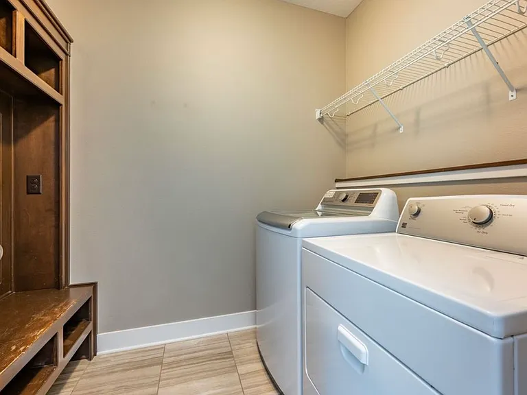 506 NW Ridgeline Dr — Photo 10