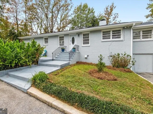 745 Forest Hill Rd, Macon, GA 31210