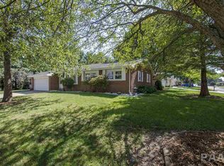 300 E Maywood St, Morton, IL