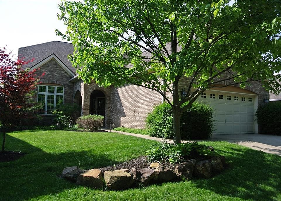 1st image of 8932 Crystal River Dr