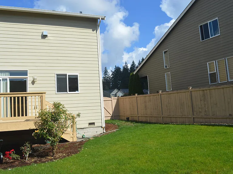4332 226th Pl SE — Photo 16
