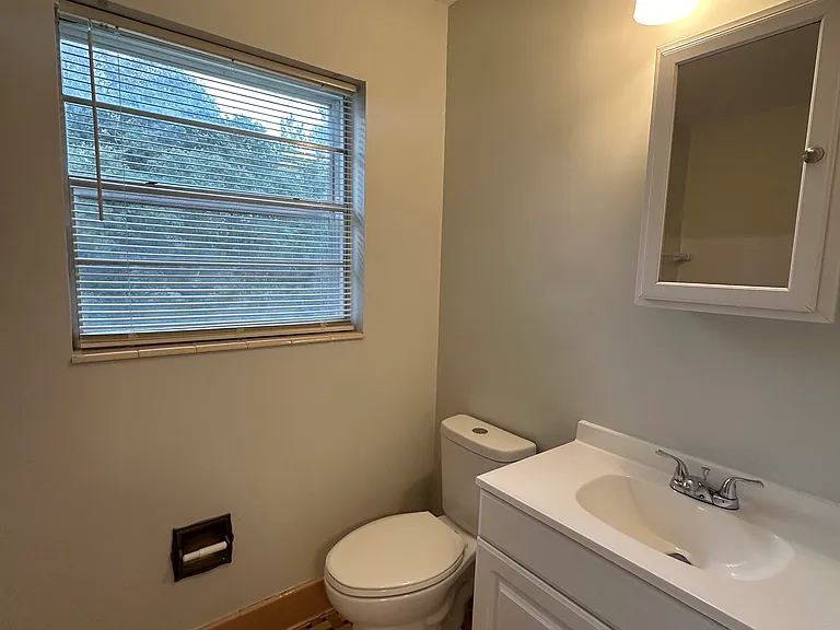 5096 Crestwood Rd — Photo 24