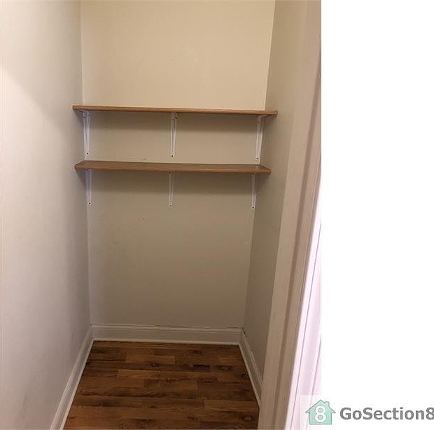 2nd image of 1131 N Leamington Ave #1