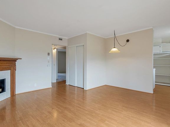 5th image of 50 Glenwood Cir #433