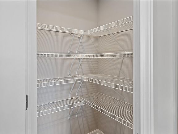 5th image of 5366 Augusta Dr #10301