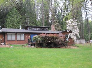 13458 N Meadow View Dr, Grass Valley, CA 95945