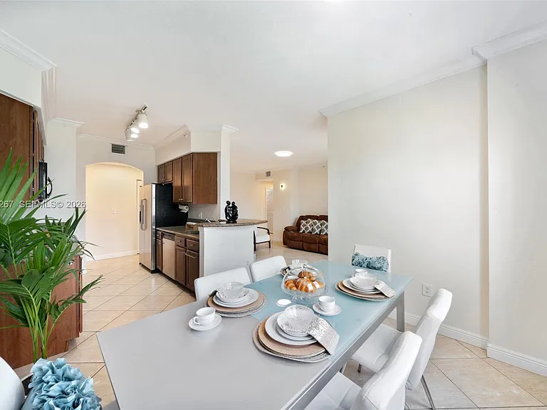9021 SW 94th St #310 — Photo 13