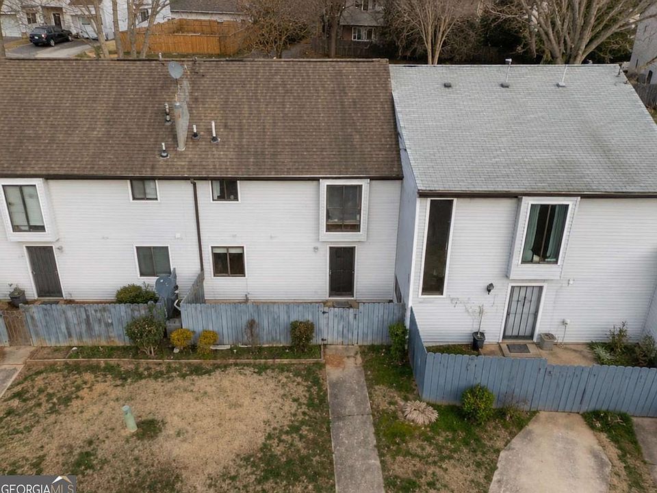 2nd image of 273 Country Club Dr