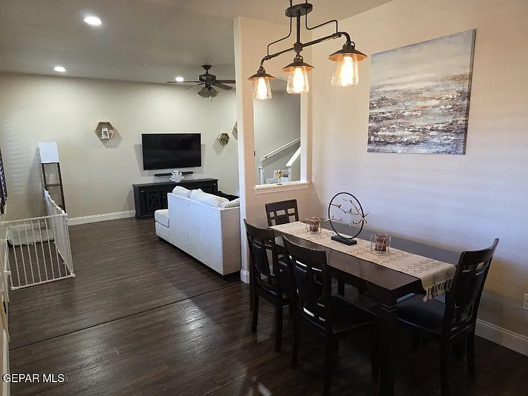 12867 Hidden Grove Dr — Photo 20