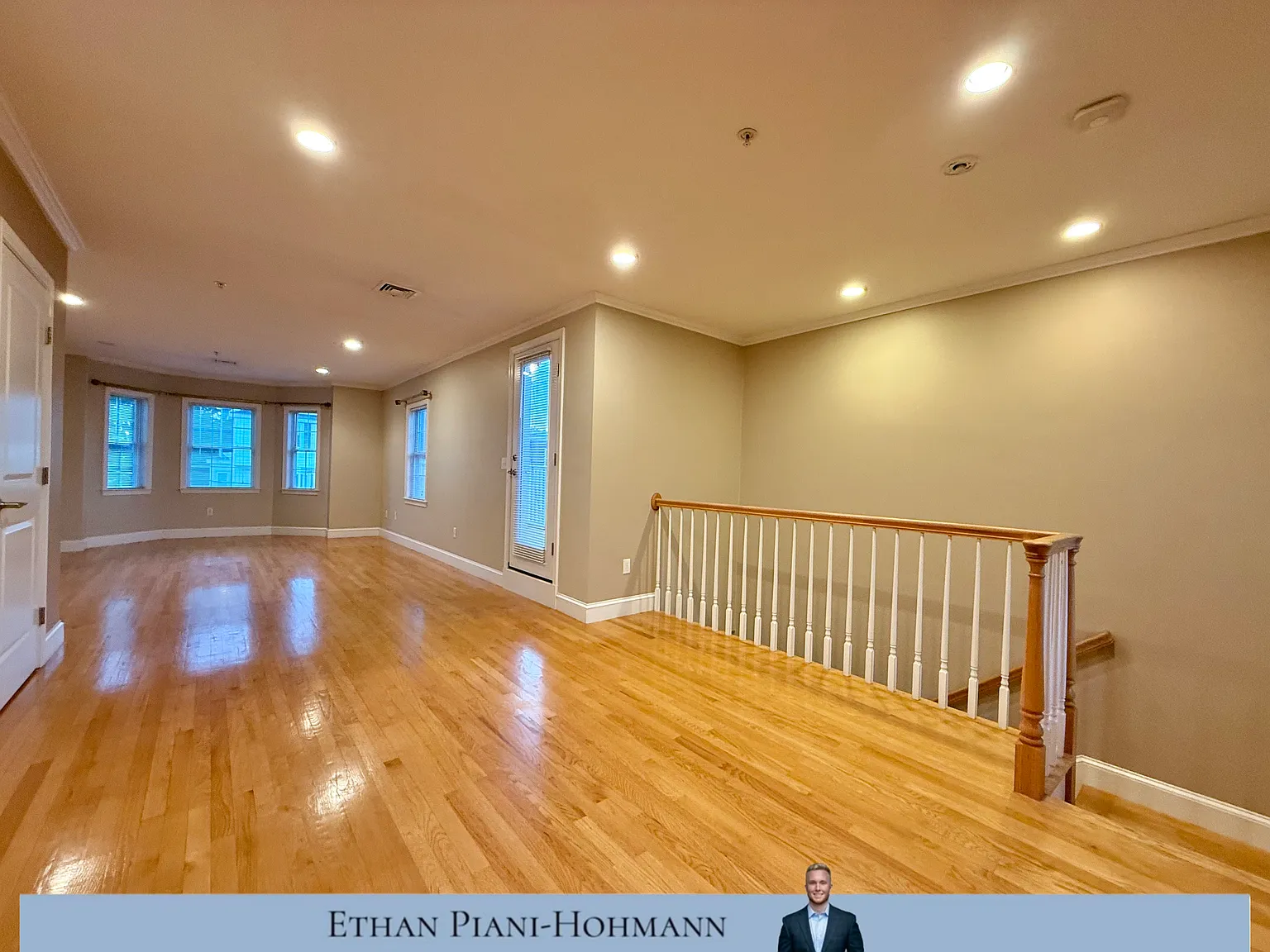 146 Adams St — Photo 4