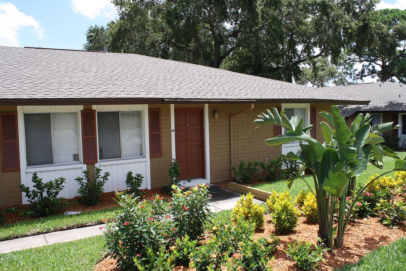 brittany bay apartment rentals largo fl zillow