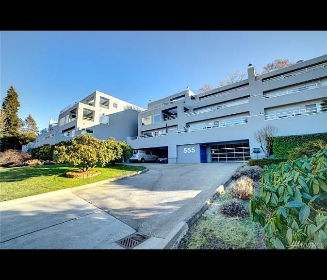 555 Kirkland Way — Photo 5