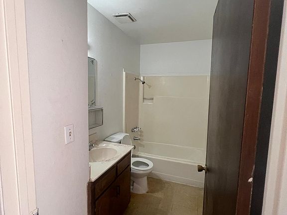5th image of 1830 S Garden St #11413898