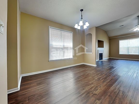 5th image of 8739 Overcup Oaks Dr