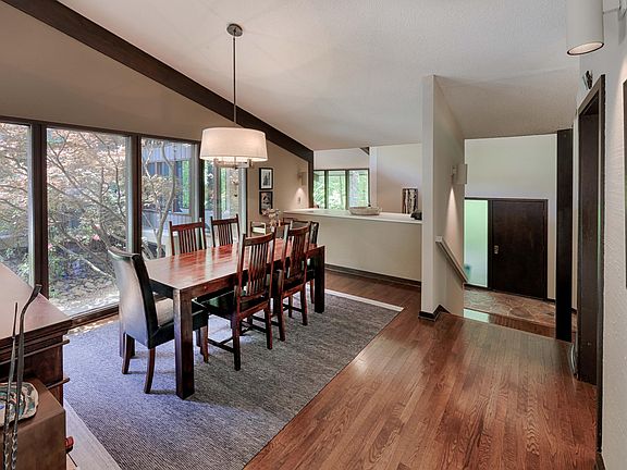 5th image of 8101 Osler Ln