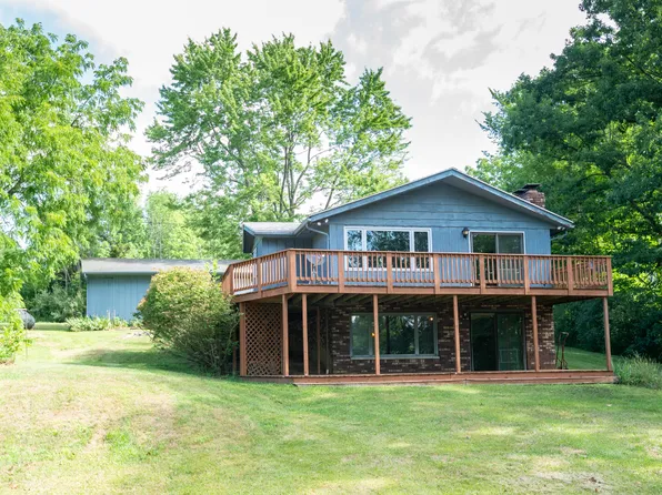 35495 Baseline Rd, Gobles, MI 49055