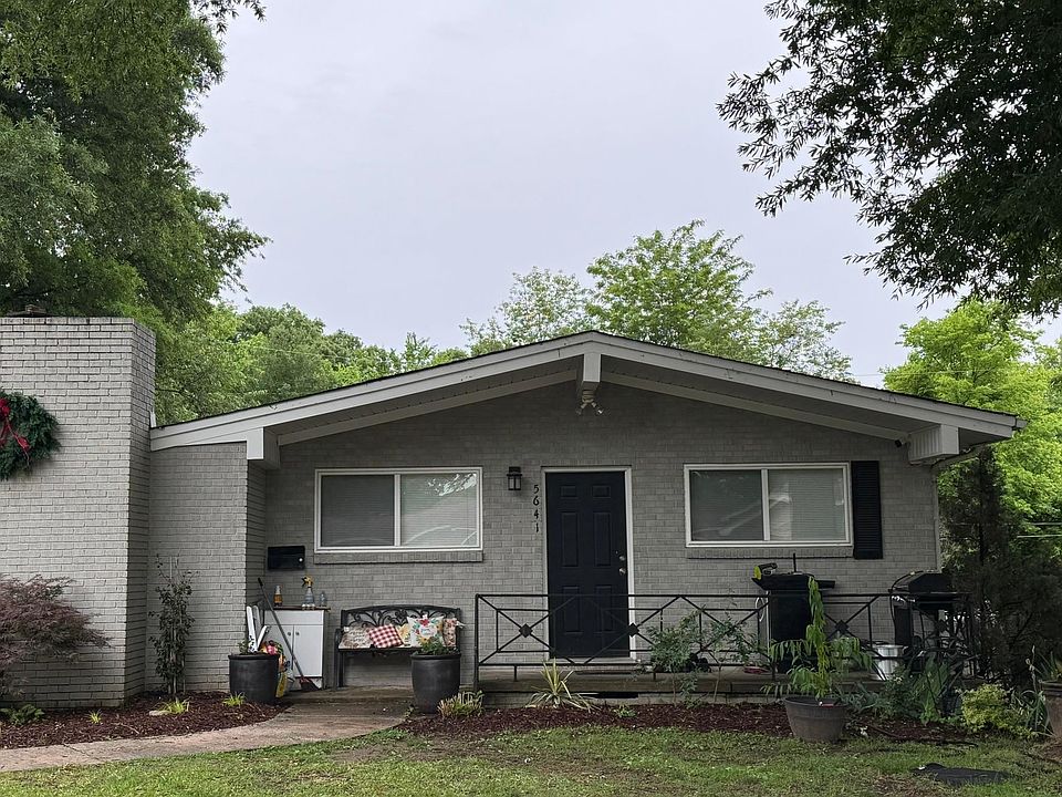 1st image of 5641 Applewood Dr