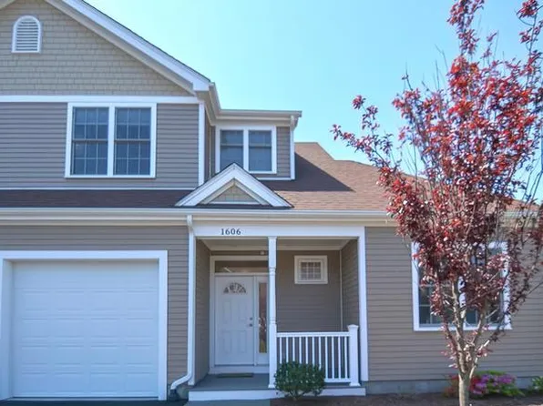 70 Endicott St Unit 1606, Norwood, MA 02062