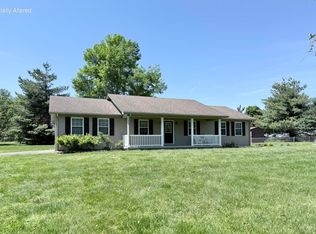 44 Windswept Ln, Russell Springs, KY 42642