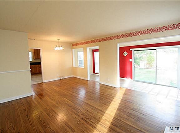 5th image of 3328 Faust Ave