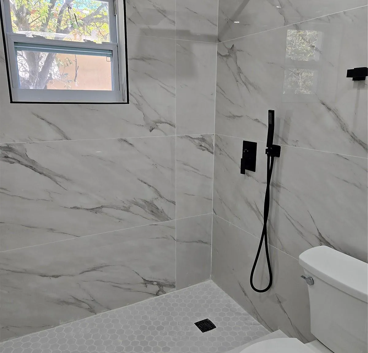 2 bed, 900 sqft, $2,850 — Photo 3