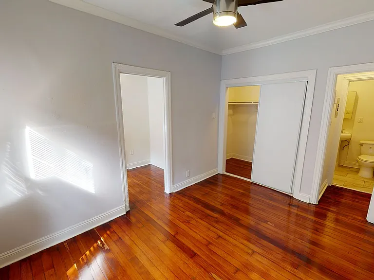 1416 - 1416 Apartments — Photo 2