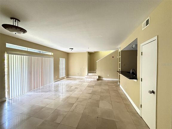 3rd image of 13212 Arbor Isle Dr Unit 201