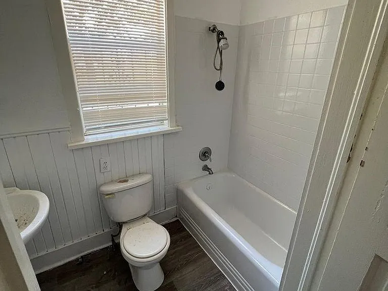 4135 Highland Ave — Photo 5