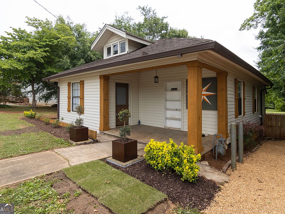 1st image of 119 Harmon Ave